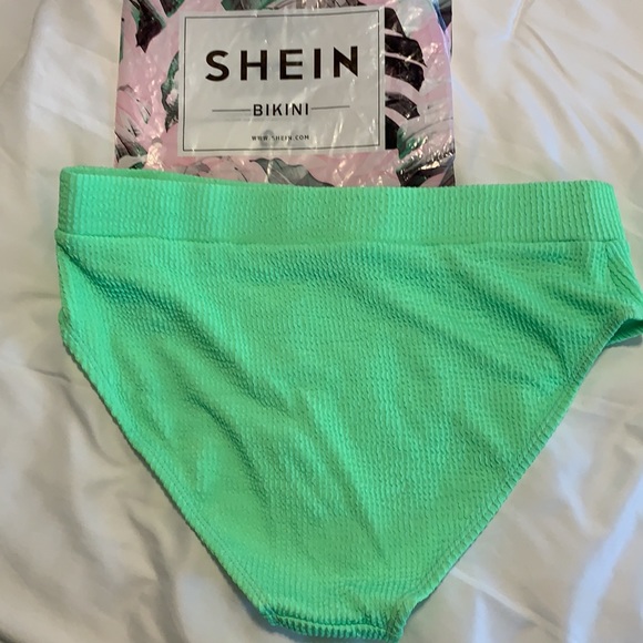 🆕 Neon green ribbed high waisted swim bottoms - Picture 2 of 4